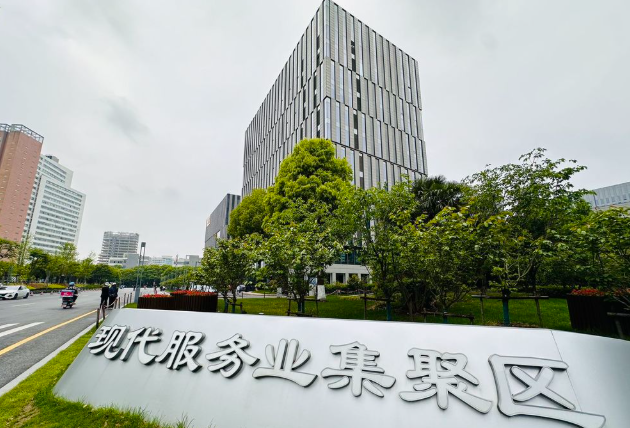 大业主直租，漕河泾总部园，200平至1500平，送超长免租期